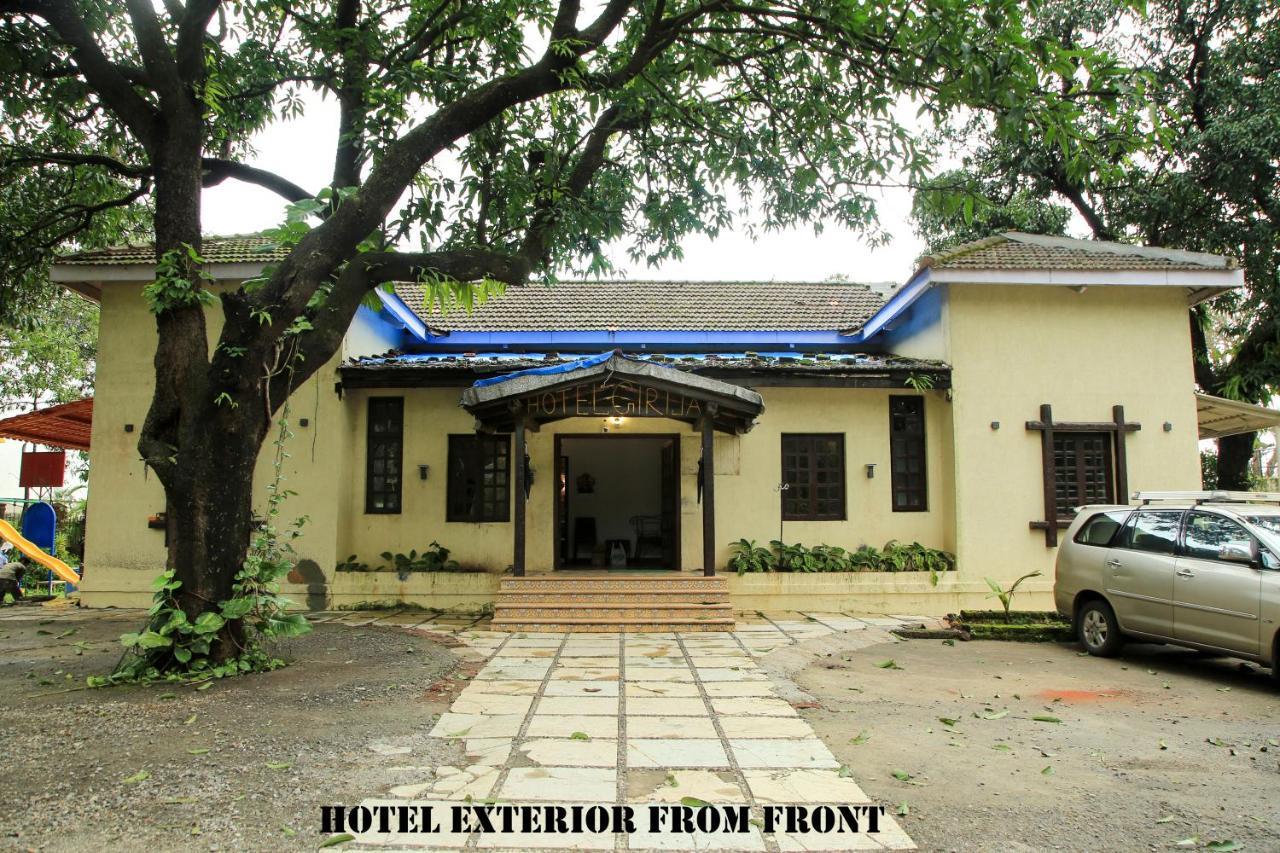 Hotel Girija Khandāla Esterno foto